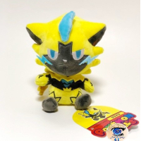 Officiële Pokemon center knuffel Zeraora pokedoll +/- 15cm 